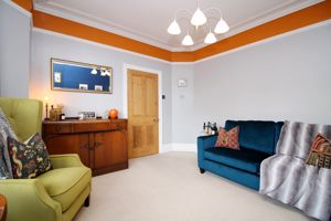 Lounge- click for photo gallery